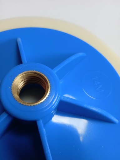 LEŠTIACA HUBKA 150 MM M14 TVRDÁ BIELA