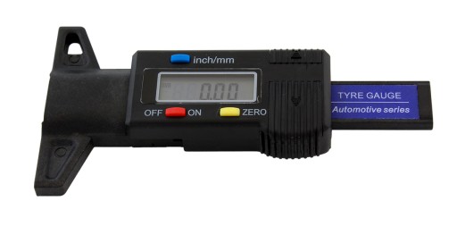 DIGITÁLNY METER VÝŠKY BEZÉNU PNEUMATÍK