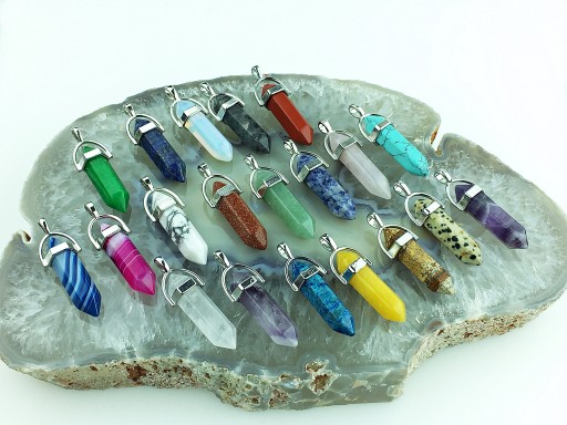 prívesok prívesok amulet prírodný kameň howlit