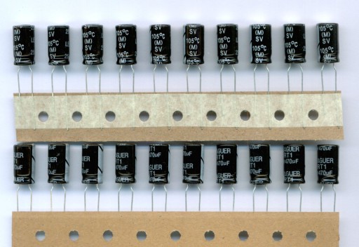 470uF 25V 470 µF 25V (10 KS) ELEKTROLYTICKÝ KONDENZÁTOR LEAGUER