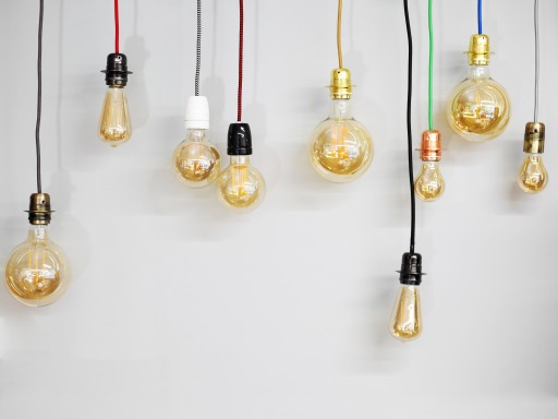 Dekoratívna LED žiarovka E27 Retro Edison 2W COG GOLD