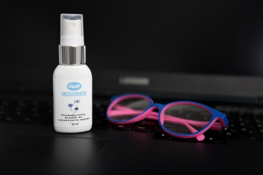 LensClean Set na čistenie okuliarov a obrazoviek, 30 ml a handrička