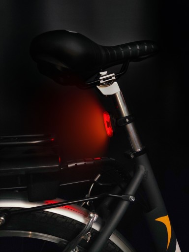 Zadné svetlo na bicykel zadné svietidlo USB LED na bicykel darček