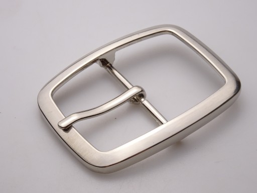 Dámska pracka na opasok 40 mm 4 cm strieborná