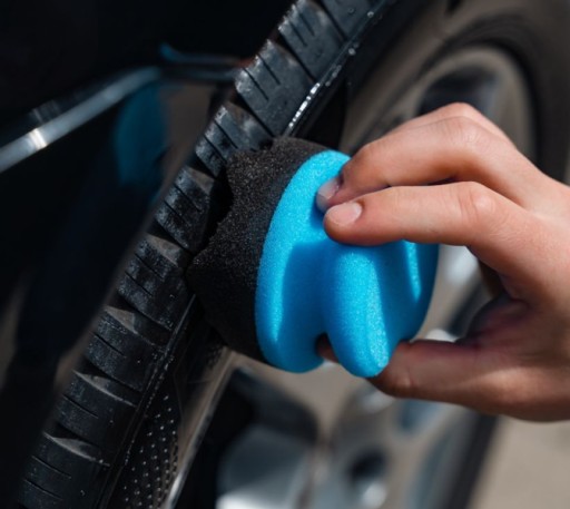 K2 Sponge aplikátor na pneumatiky a plast, ktorý nezašpiní ruky K720