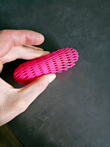 ANTISTRESOVÁ HRAČKA FIDGET CUBE TOYS JARNÁ NAPÍNAČKA