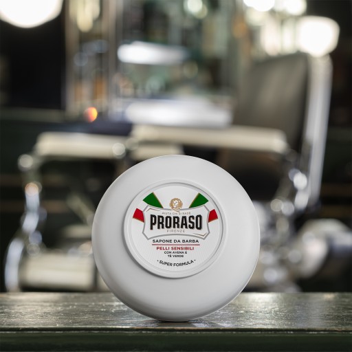 Proraso Sapone upokojujúce mydlo na holenie v tégliku. Zelený čaj a ovsené vločky 150 ml