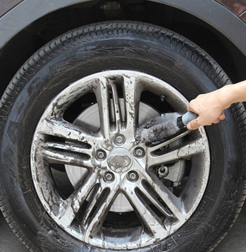 KEFA NA UMÝVANIE RÁFOV A NÁBOJOV AUTOMOBILOV
