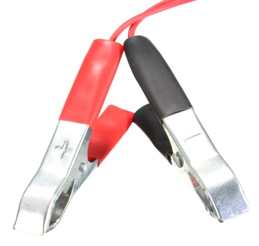 AKU ADAPTÉR ZAPAĽOVAČ 12V do AUTO + 2 krokosvorky na koncovky