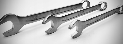 CRV KOMBINOVANÝ KĽÚČ 15mm ČIERNY PREMIUM