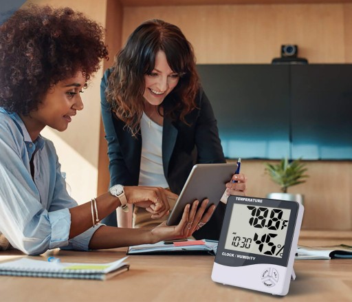 DIGITÁLNY TEPLOMER HYGROMETER HODINY METEOSTANICE 49