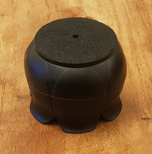Čierne čiapky na nábytok s filcom, 35-41mm