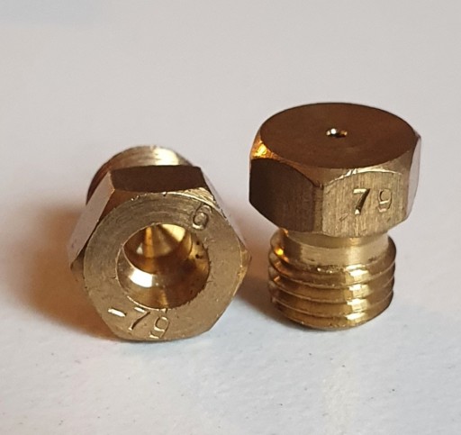 Hubica plynovej varnej dosky M6/0,75, otvor 1,04 mm