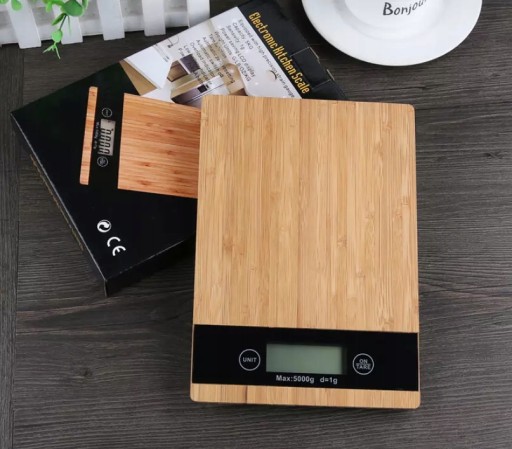 BAMBUSOVÁ ELEKTRONICKÁ KUCHYŇSKÁ VÁHA LCD 5KG 1G