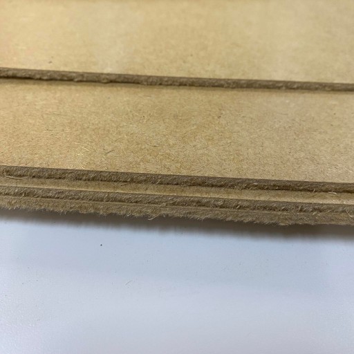 HDF doska 250x250 3 mm surová zásuvka s podšívkou