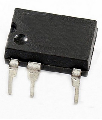 Integrovaný obvod LNK626PG SMPS AC/DC DIP-8B