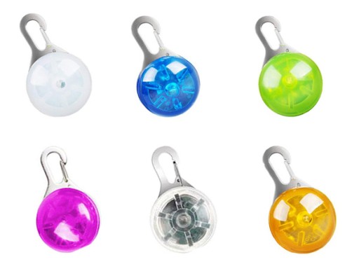 SVIETIACA LED LAMPA NA GOLÍK PRE PSA MAČKU PRÍvesok