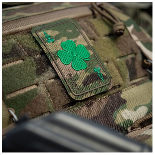 NÁŠIVKA NA VELCRO LUCKY AS CLOVER M-TAC VYŠÍVKA MULTICAM