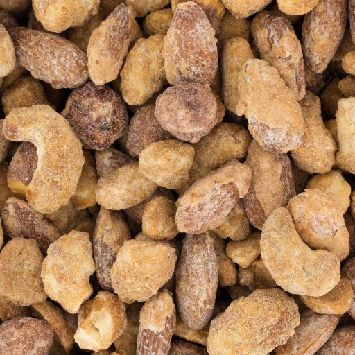 MIX KARAMELOVÉ ORECHY 200g Oriešky pražené v karamelovej kvalite