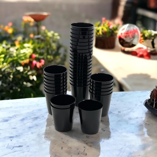 OPAKOVATEĽNÉ PLASTOVÉ POHÁRE 20 ks 30ml POHÁRKY NA PÁNKY VODKY, ČIERNA