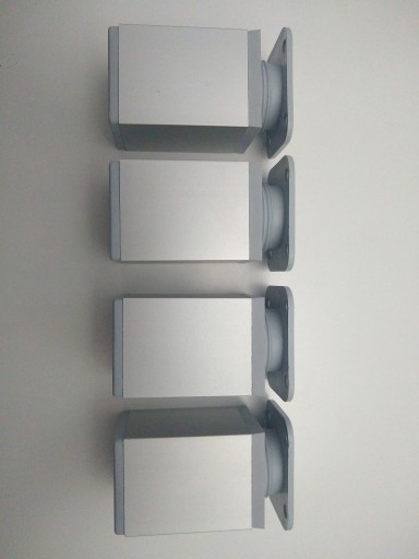 4 X NASTAVITEĽNÁ NOŽKA 65 MM, farba hliník