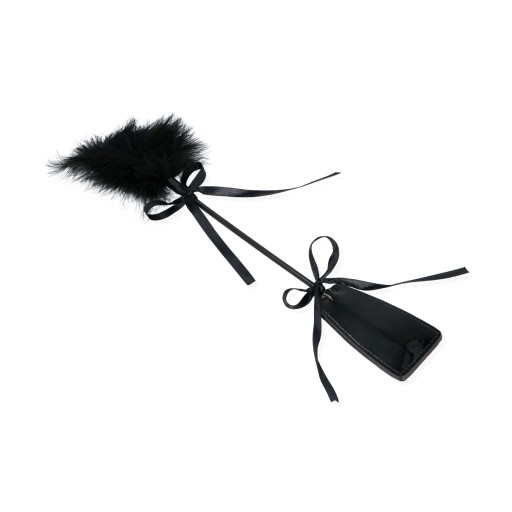 RIDING STRIEH s PACKom a bičom FEATHER PACK, BDSM bič