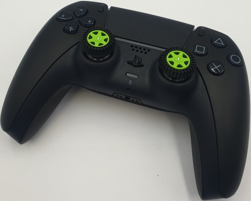 Rukoväte, gumené podložky, analógové ovládače XBOX SERIES X S