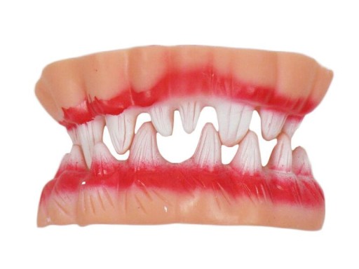 MÄKKÉ ZUBY TESY VLKOL VAMPIRE DRACULA DRACULA