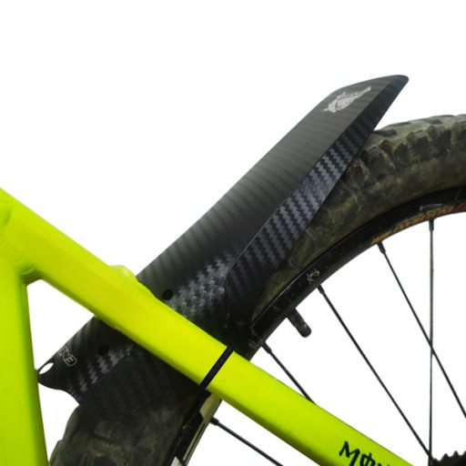 Blatník na bicykel univerzálny čierny karbón Roxar Enlee