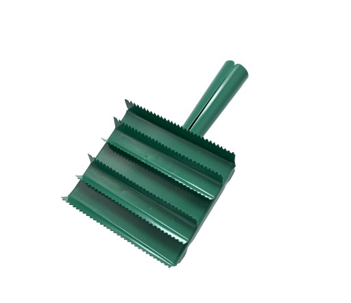 Hrebeň pre konský dobytok