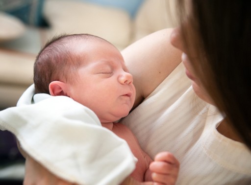 AKUKU Slim popôrodné vložky s krídelkami A0069 10 kusov