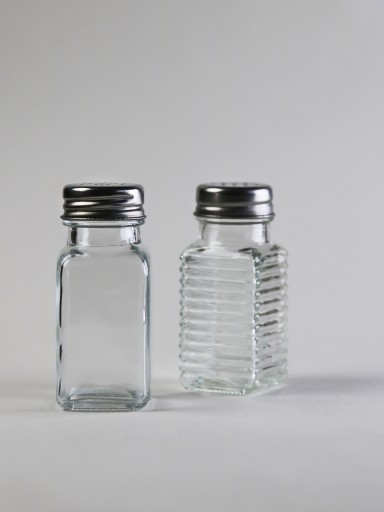 SKLENENÁ KORENIAĽ SALT GASTRO korenička