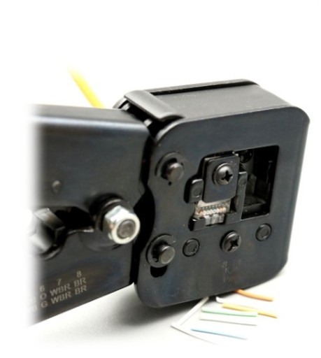 RJ45 ZÁSTRČKA PRIESTOR CAT 6 UTP RJ45T/6 20PCS