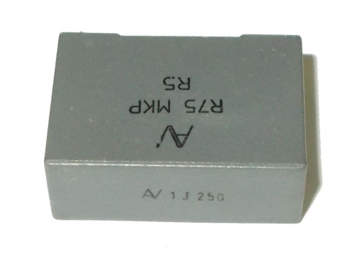 KONDENZÁTOR MKP 1uF 250V 1 J 250 __ 10ks
