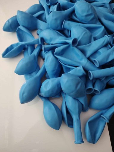 Balóny Medium Mix Modrá Biela 20 ks