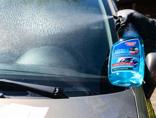 MÔJ KVAPALINA NA UMÝVANIE OKIEN AUTA S Čpavkom 650ml