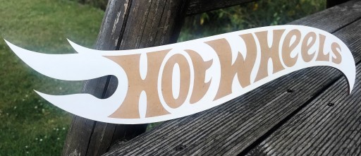 Gravírovanie Hot Wheels, meno dieťaťa, biely tanier