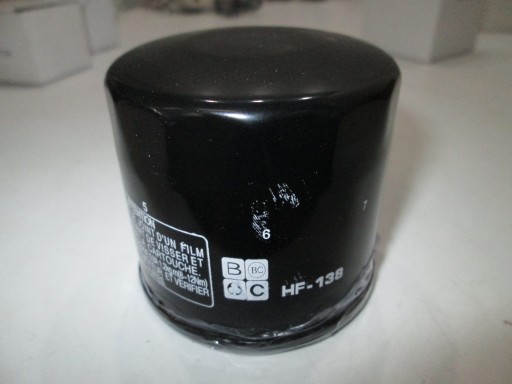 Olejový filter HF138 Suzuki kingquad arctic cat