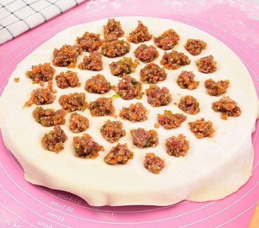FORMOVAČ NA KNEDLE USSZEK FORMOVAČ NA RAVIOLI