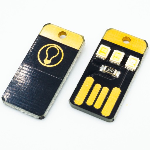 Mini lampa s 3 VÝKONNÝMI LED diódami pre USB typ A