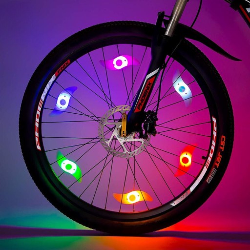 4 x LED SVETLO NA BICYKEL NA KRYT KOLESÁ RGB viacfarebný