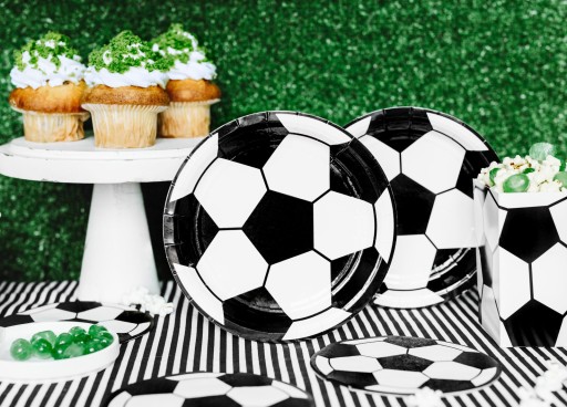 Papierové taniere FUTBAL 18 cm 6 ks na narodeniny fanúšika
