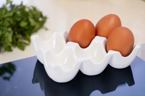 KONTAJNER NA VAJCIA organizér na chladničku box porcelánový podnos na vajíčka 6x
