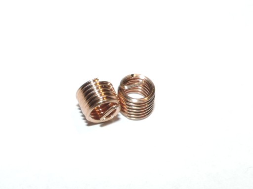 Elektrická objímka na opravu závitu M5 x 0,8 1,5D bronz, nemagnetická