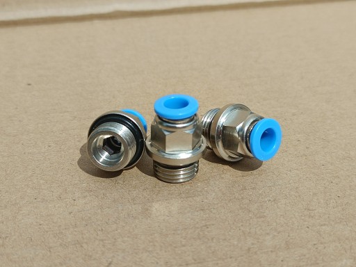 Priamy zásuvný pneumatický konektor fi 6mm závit 1/4