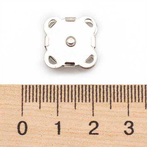 Magnetická spona na kabelku alebo peňaženku, železo, 15x15x6,5mm, 4ks