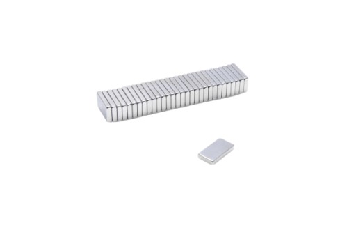 Neodymový tanierový magnet 13x7x2 N38 10 ks.