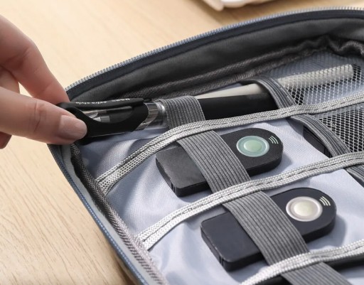 TAŠKA TURISTICKÉHO ORGANIZÁTORA BINDER TAŠKA PUZDRO NA KÁBLE NABÍJAČKY TAŠKA
