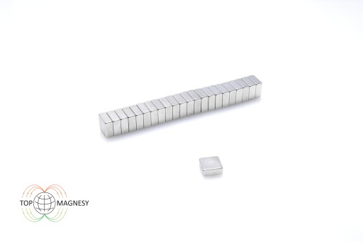 Neodymový tanierový magnet MPŁ 7x7x3 N38, sada 10 kusov