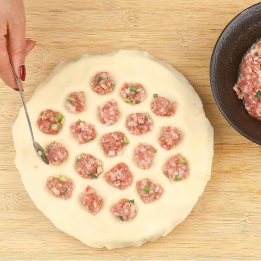 FORMA 20CM KRAJÁČ KNEDLÍ S 19 KUSMI PIROGOV